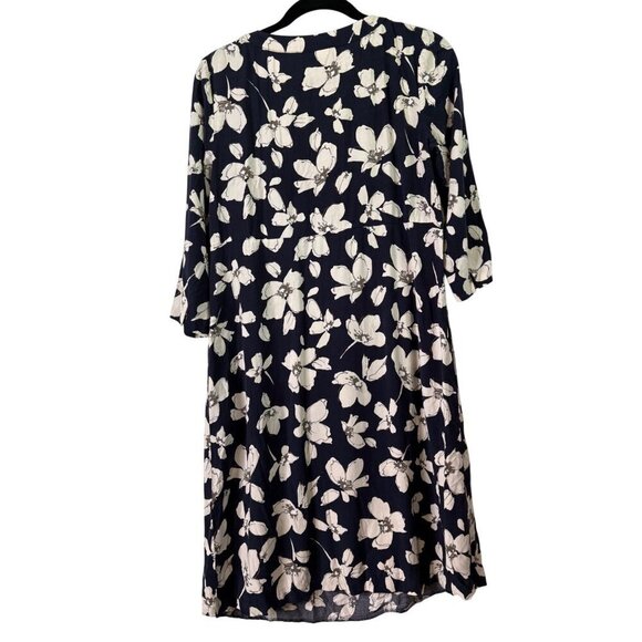 J. Jill Women's Rayon Light Weight Navy 3/4 Sleeve Pocket Floral Dress Size XS - Picture 6 of 12